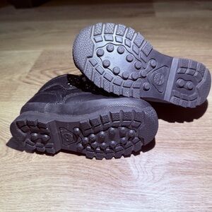Toddlers 
Timberland 
Biker Boot 
Black 
Size 8c 
No Box